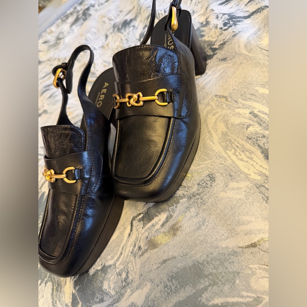 AEROSOLES Black Leather Slingback Mules with Gold Chain Detail - never worn - Picture 3 of 4